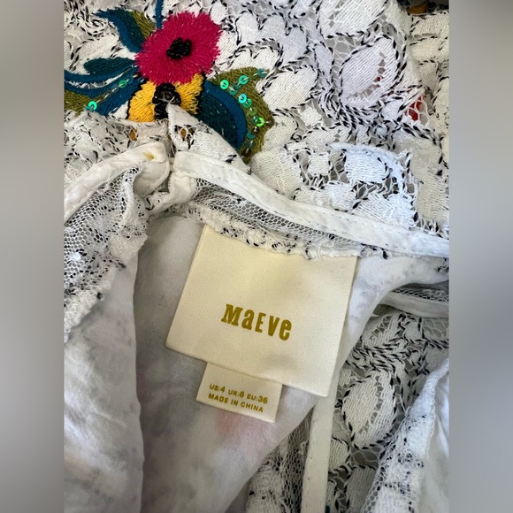 MAEVE - Anthropologie - NWOT - Floral Embroidered Lace Tank Top - Lovely! Size 4 - Picture 3 of 4